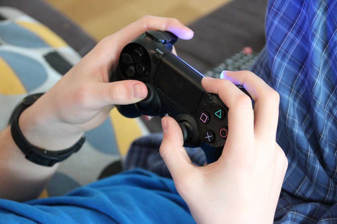 Interactive gaming